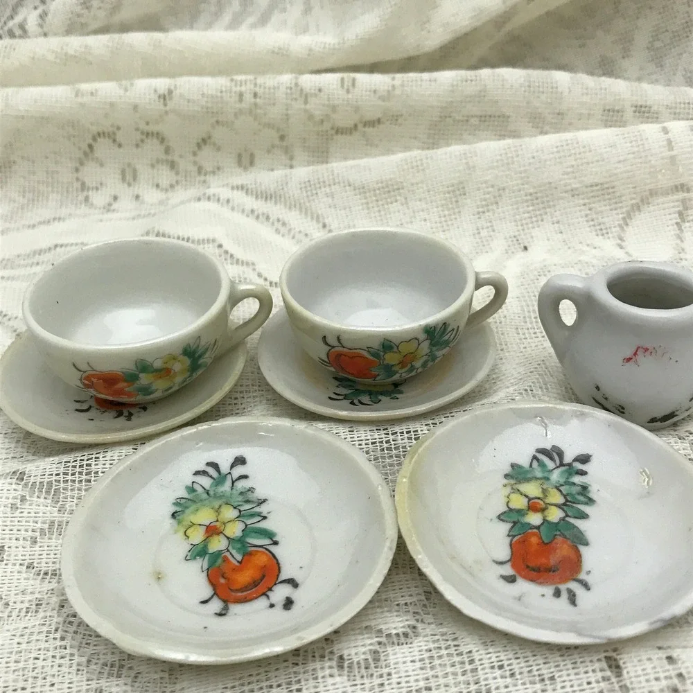 Vintage Miniature Floral Tea Set: 1960s Japan‎ Doll Dishes